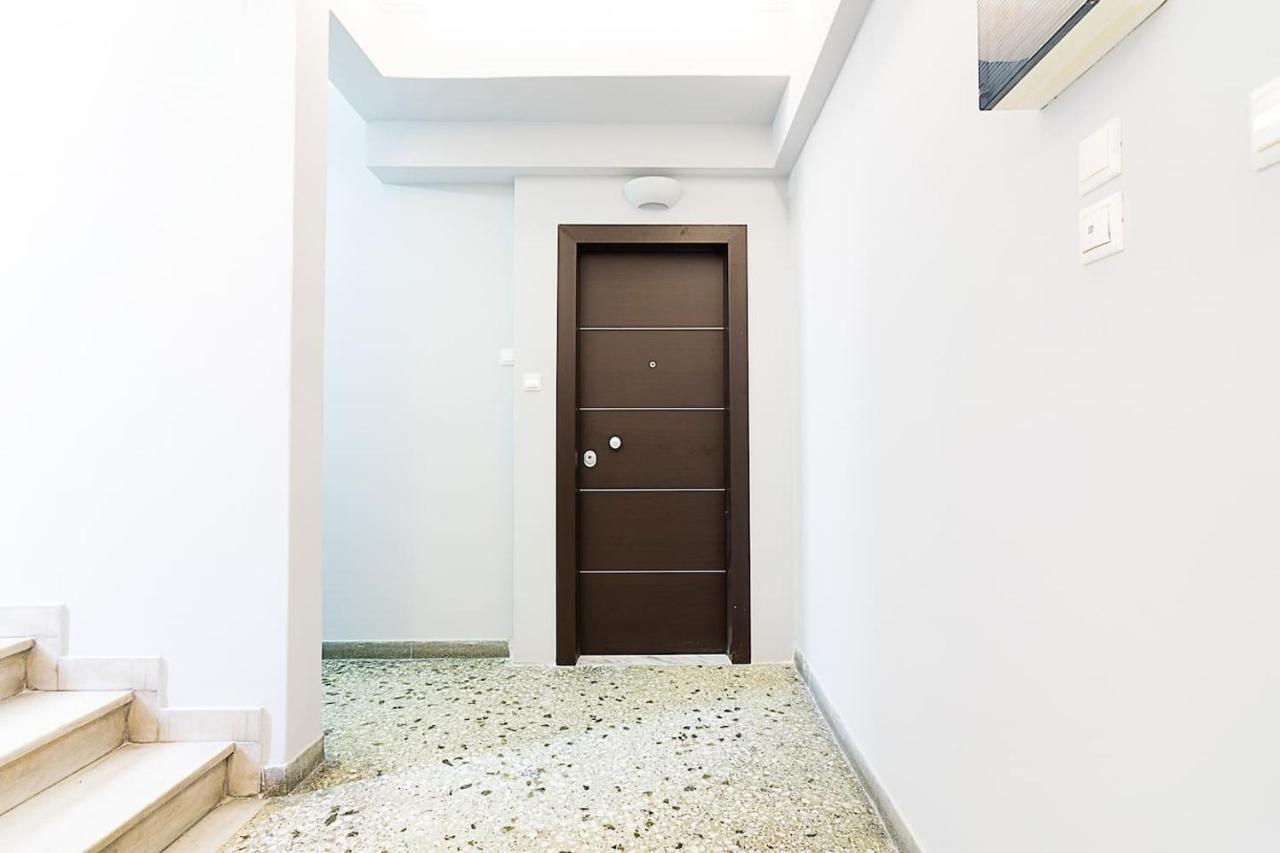 Апартаменты Brand New Flat For 4 Ppl Next To Syntagma Sq. Афины Экстерьер фото